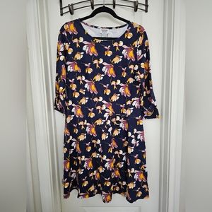 Monroe & Main Dress. Navy with Maroon and Gold Flowers. Size Medium.